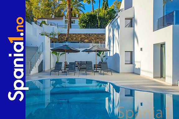 En megler med gode referanser - SPANIA1.no