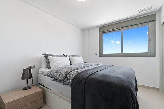 En megler med gode referanser -  SPANIA1.no