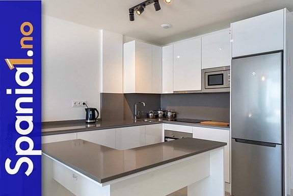 En megler med gode referanser - SPANIA1.no