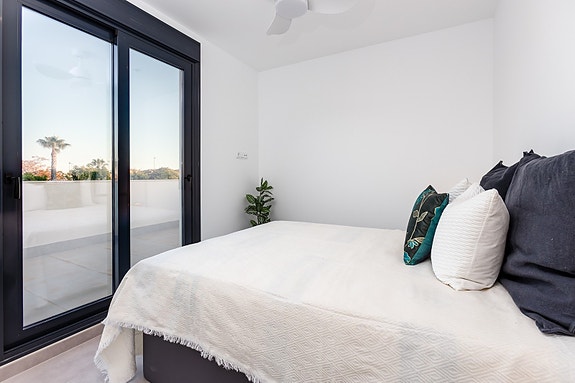 En megler med gode referanser - SPANIA1.no