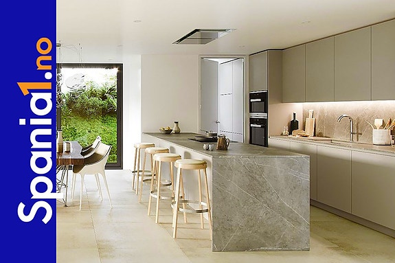 En megler med gode referanser - SPANIA1.no