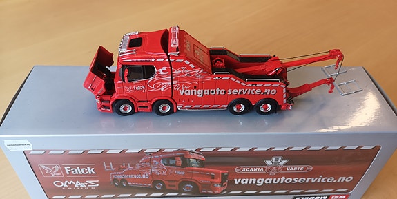 Product image 2 of 8