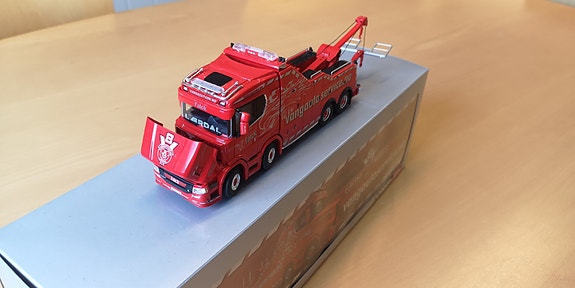Product image 3 of 8