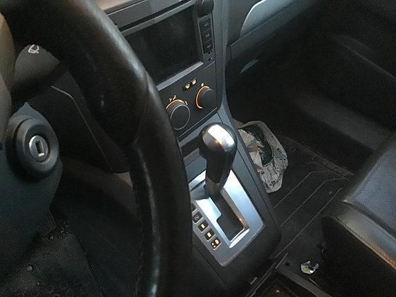 Opel Zafira 12 of 21