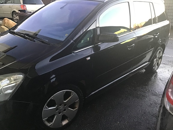 Opel Zafira 5 of 21