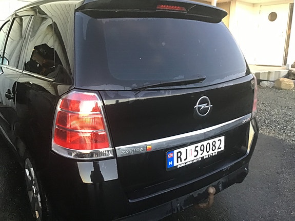 Opel Zafira 6 of 21
