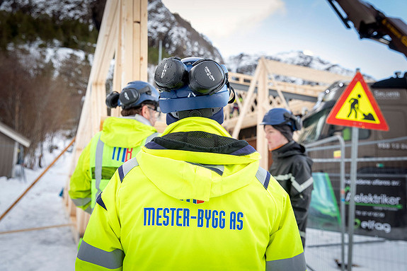 Kan du tenke deg jobb hos en allsidig byggmester?