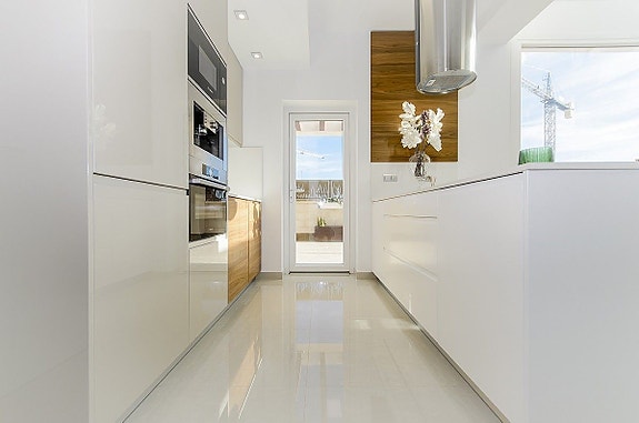 En megler med gode referanser -  SPANIA1.no