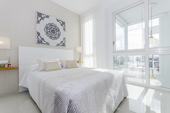 En megler med gode referanser -  SPANIA1.no