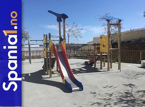 LEKEPLASS FELLESOMRÅDE