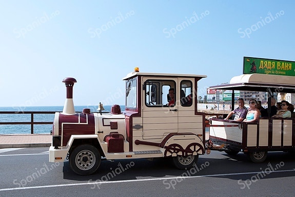 En megler med gode referanser - SPANIA1.no