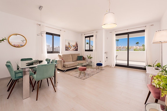 En megler med gode referanser - SPANIA1.no