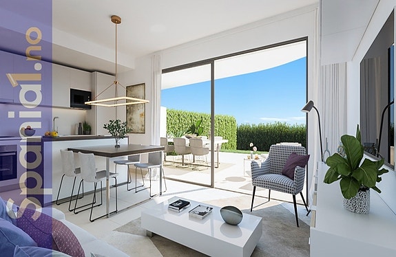 En megler med gode referanser - SPANIA1.no