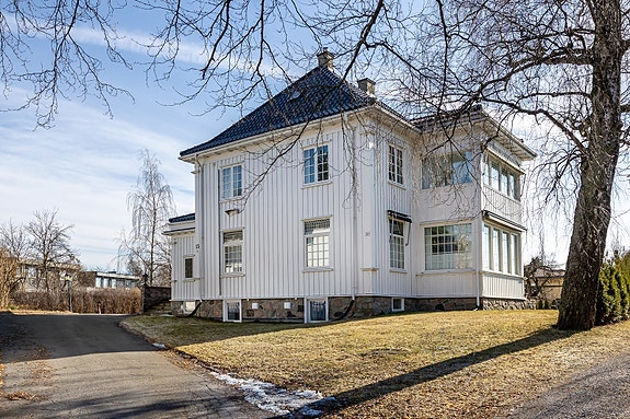 Villa Gurihaugen - Ærverdig praktvilla som er betydelig oppgradert