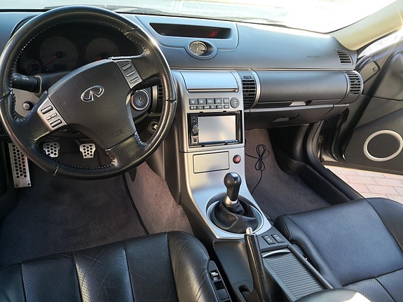 Infiniti G35 3 of 28