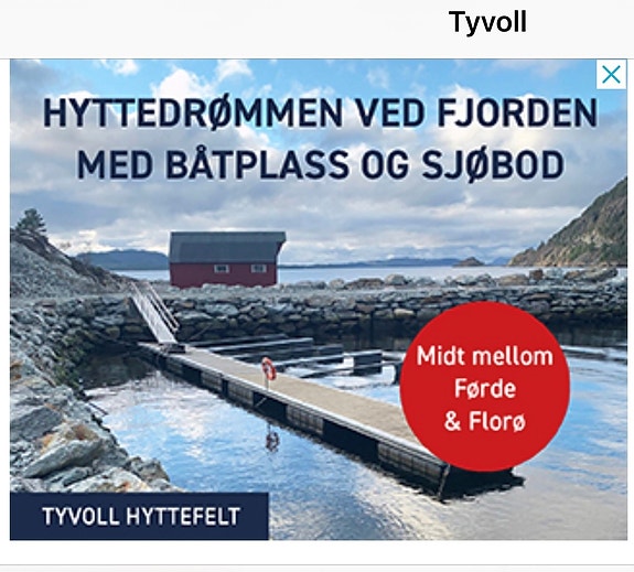 Båthavnen ligg rett nedenfor Hyttefeltet. SJÅ BILDER PÅ HJEMMESIDEN.