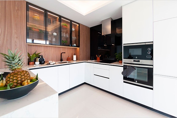 En megler med gode referanser -  SPANIA1.no