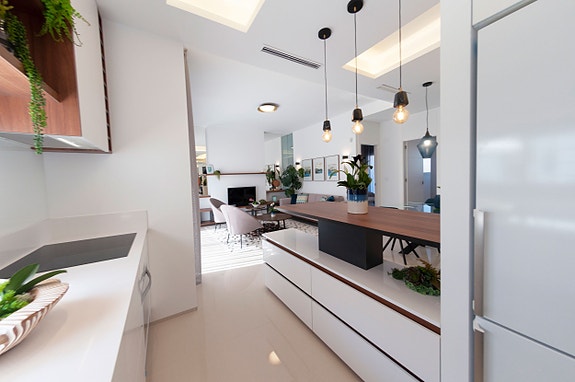 En megler med gode referanser - SPANIA1.no