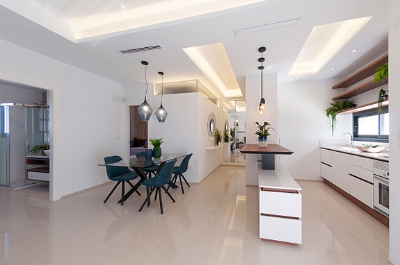 En megler med gode referanser - SPANIA1.no