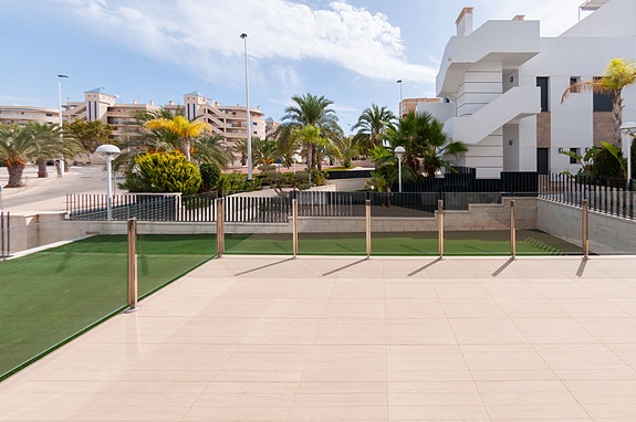 En megler med gode referanser - SPANIA1.no