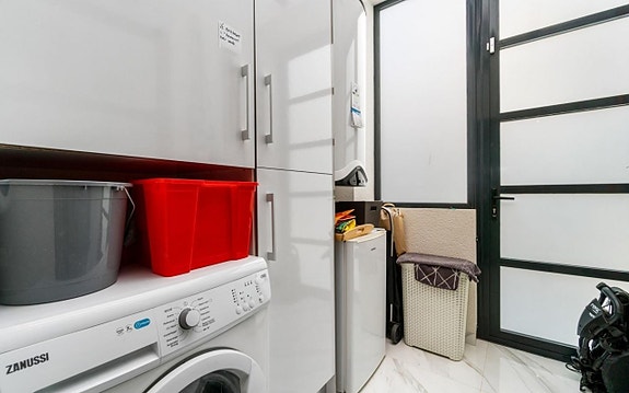 En megler med gode referanser -  SPANIA1.no