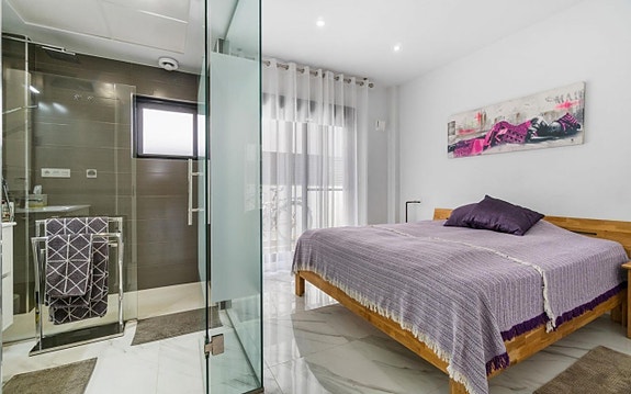 En megler med gode referanser -  SPANIA1.no