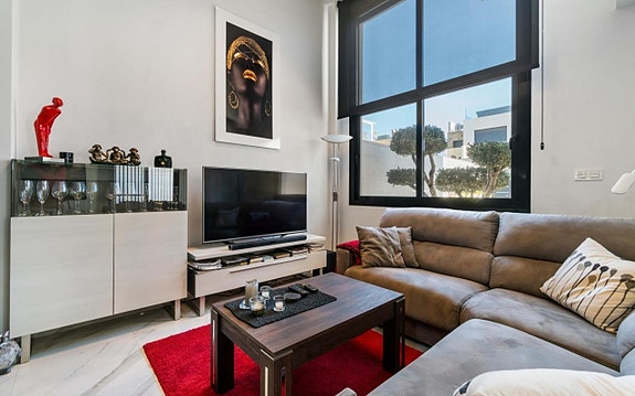 En megler med gode referanser -  SPANIA1.no