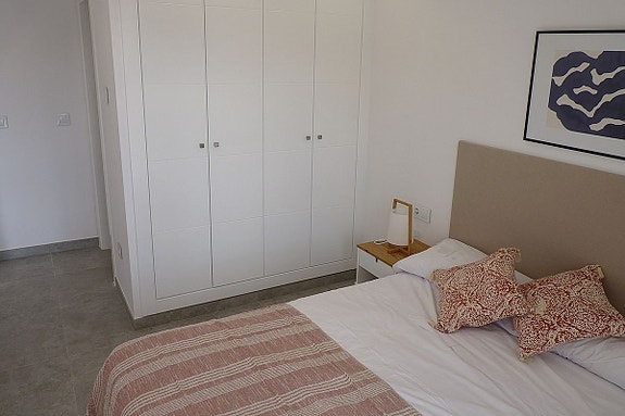 En megler med gode referanser - SPANIA1.no