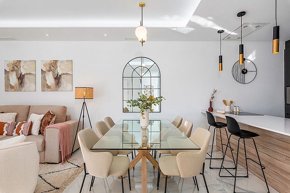 En megler med gode referanser -  SPANIA1.no