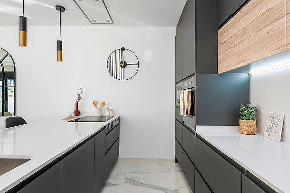 En megler med gode referanser -  SPANIA1.no