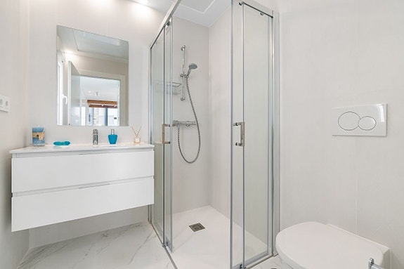 En megler med gode referanser - SPANIA1.no