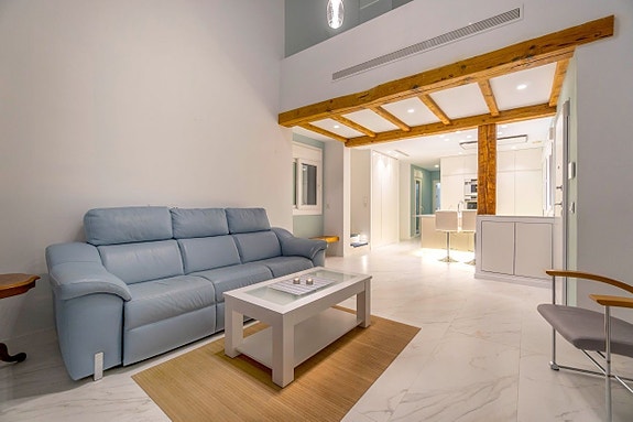 En megler med gode referanser - SPANIA1.no