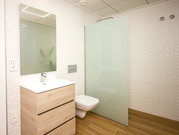 En megler med gode referanser -  SPANIA1.no