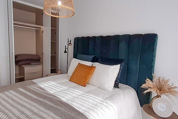 En megler med gode referanser - SPANIA1.no