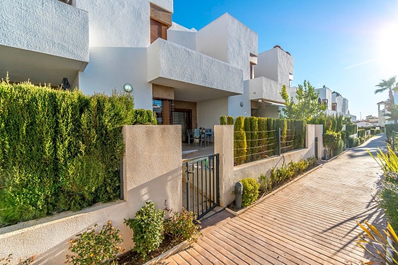 En megler med gode referanser - SPANIA1.no