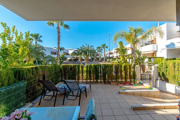 En megler med gode referanser - SPANIA1.no