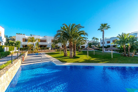 En megler med gode referanser - SPANIA1.no