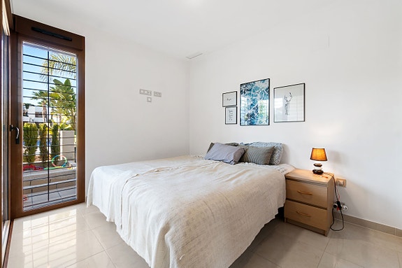 En megler med gode referanser - SPANIA1.no