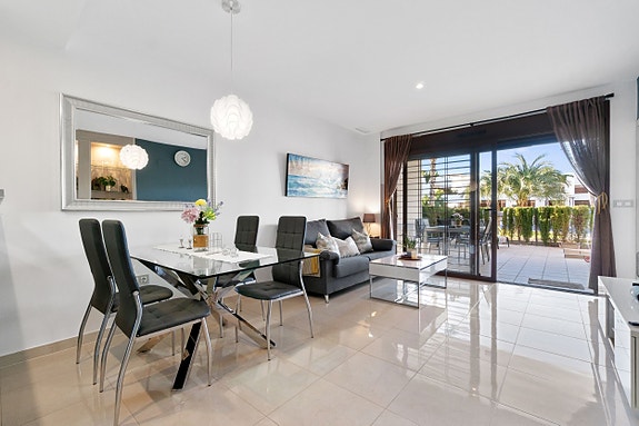 En megler med gode referanser - SPANIA1.no