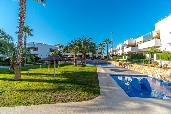 En megler med gode referanser - SPANIA1.no