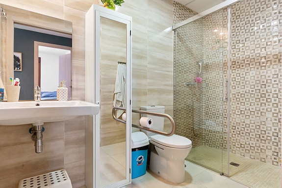 En megler med gode referanser - SPANIA1.no