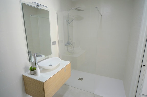 En megler med gode referanser -  SPANIA1.no