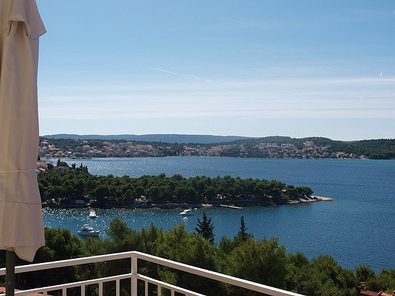 Trogir, Ciovo Fantastic sea views, private balcony. Walking distance to Old Town