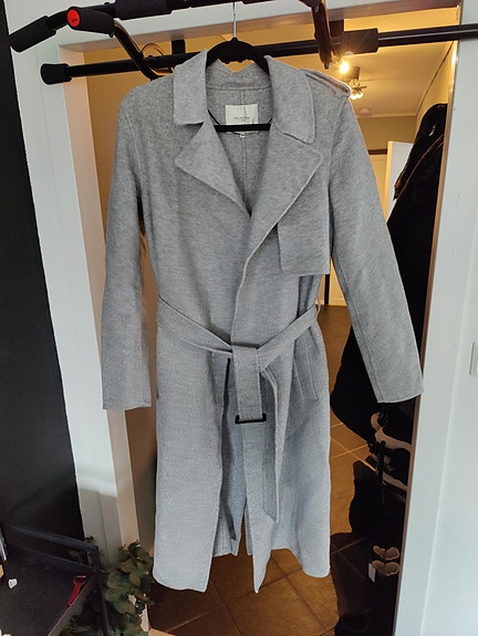 Product image 1 of 6