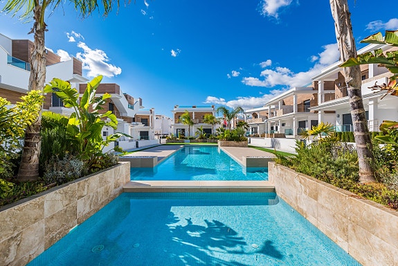 En megler med gode referanser -  SPANIA1.no