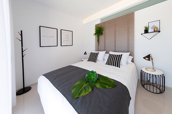 En megler med gode referanser -  SPANIA1.no