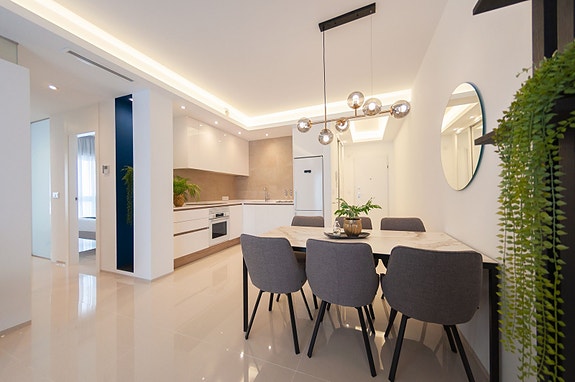 En megler med gode referanser -  SPANIA1.no