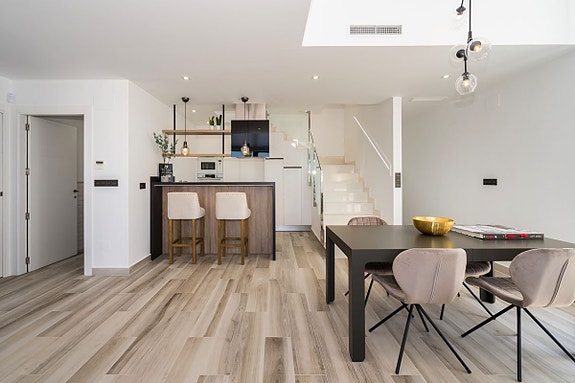 En megler med gode referanser - SPANIA1.no