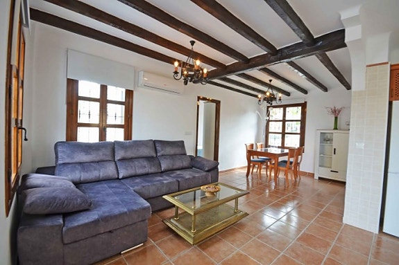 En megler med gode referanser -  SPANIA1.no