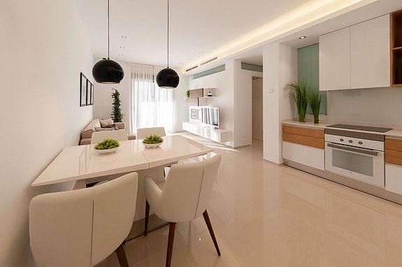 En megler med gode referanser -  SPANIA1.no